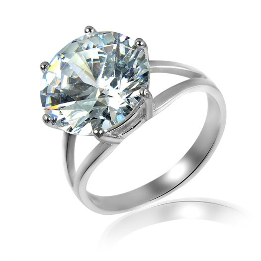 Серебряное кольцо с большим белым камнем Лорин