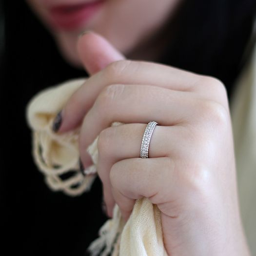 Серебряное кольцо с цирконием Фортуна