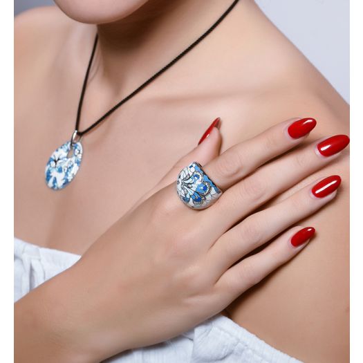 Серебряное кольцо с белой эмалью Райская птица