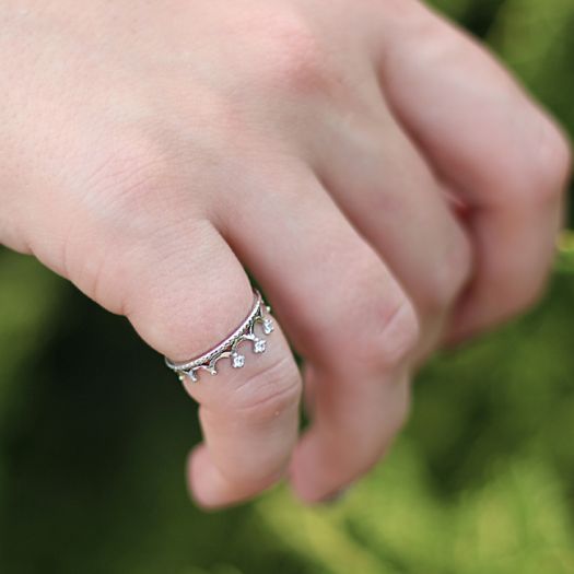 Серебряное кольцо с цирконием Корона