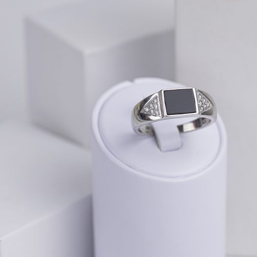 Срібний перстень з оніксом Прагнення