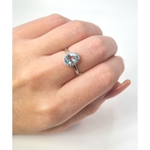 Серебряное кольцо "Голубой Топаз"